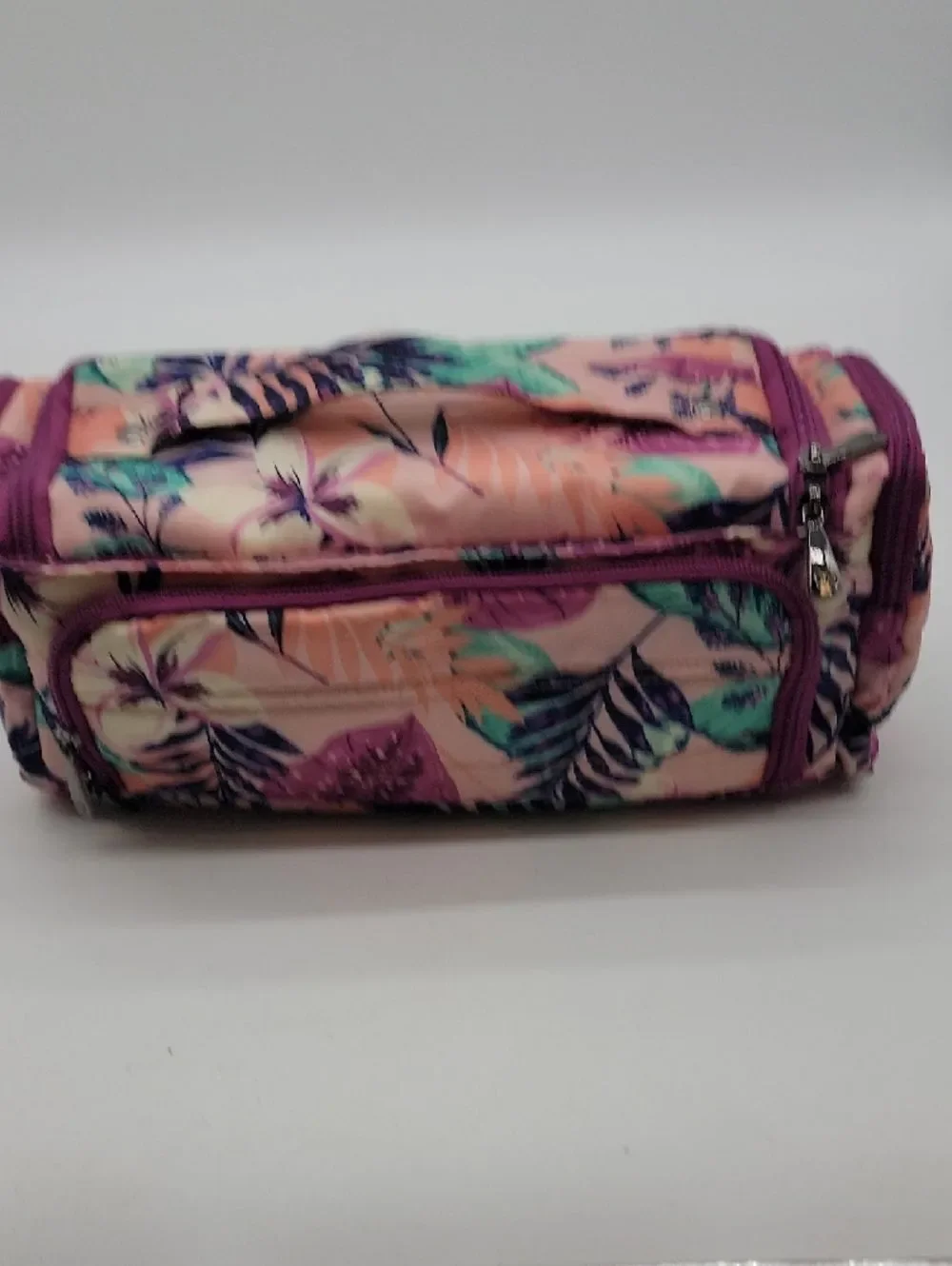 lug stylish cosmetic